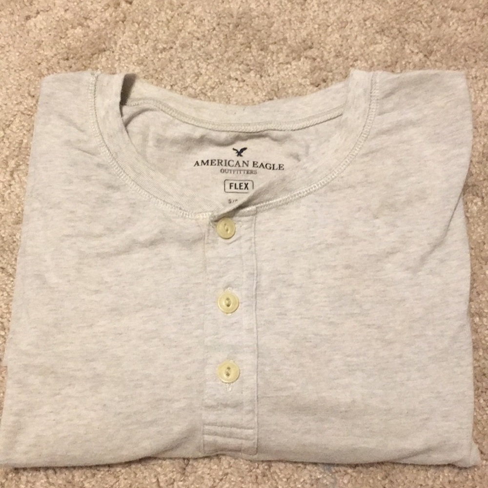 American Eagle T-shirt